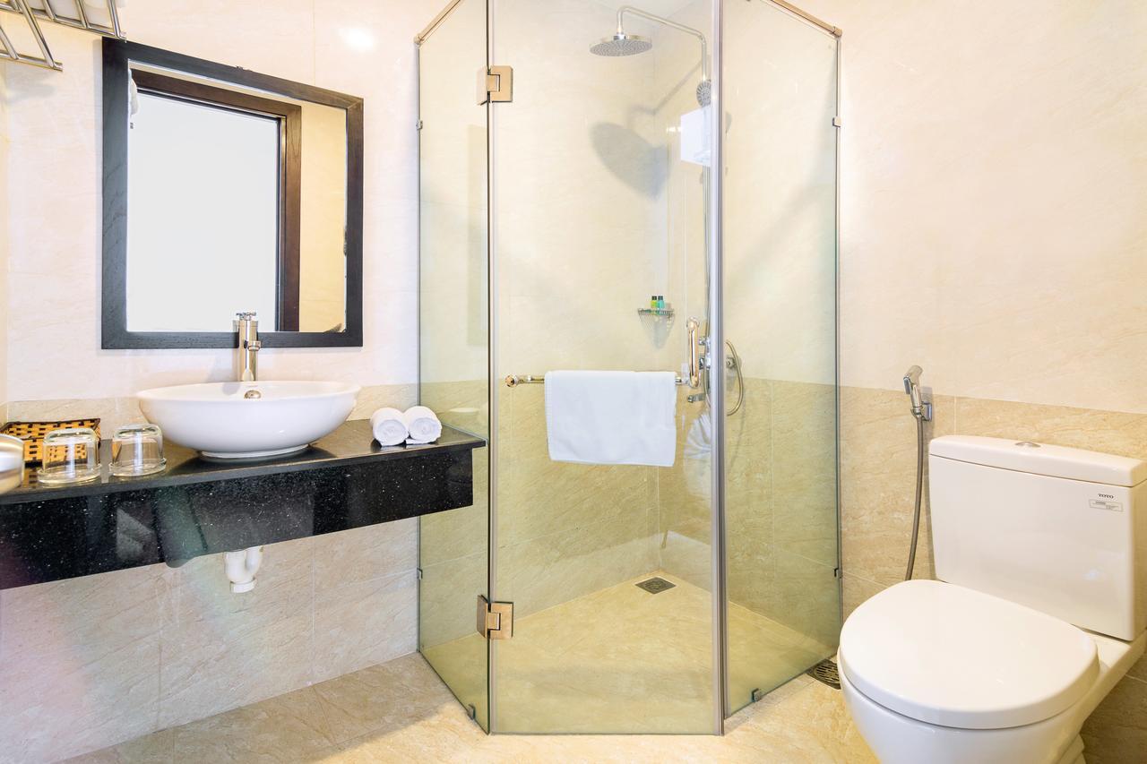 Dana Marina Boutique Hotel Da Nang Exteriör bild
