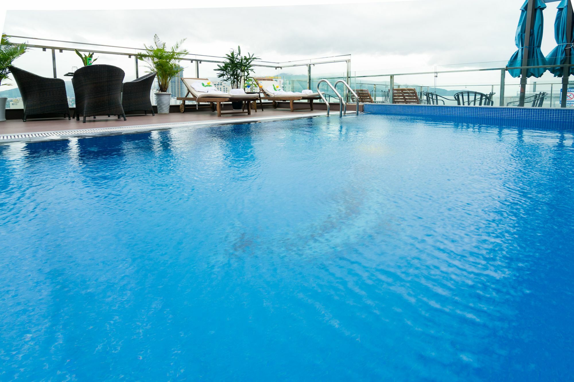Dana Marina Boutique Hotel Da Nang Exteriör bild