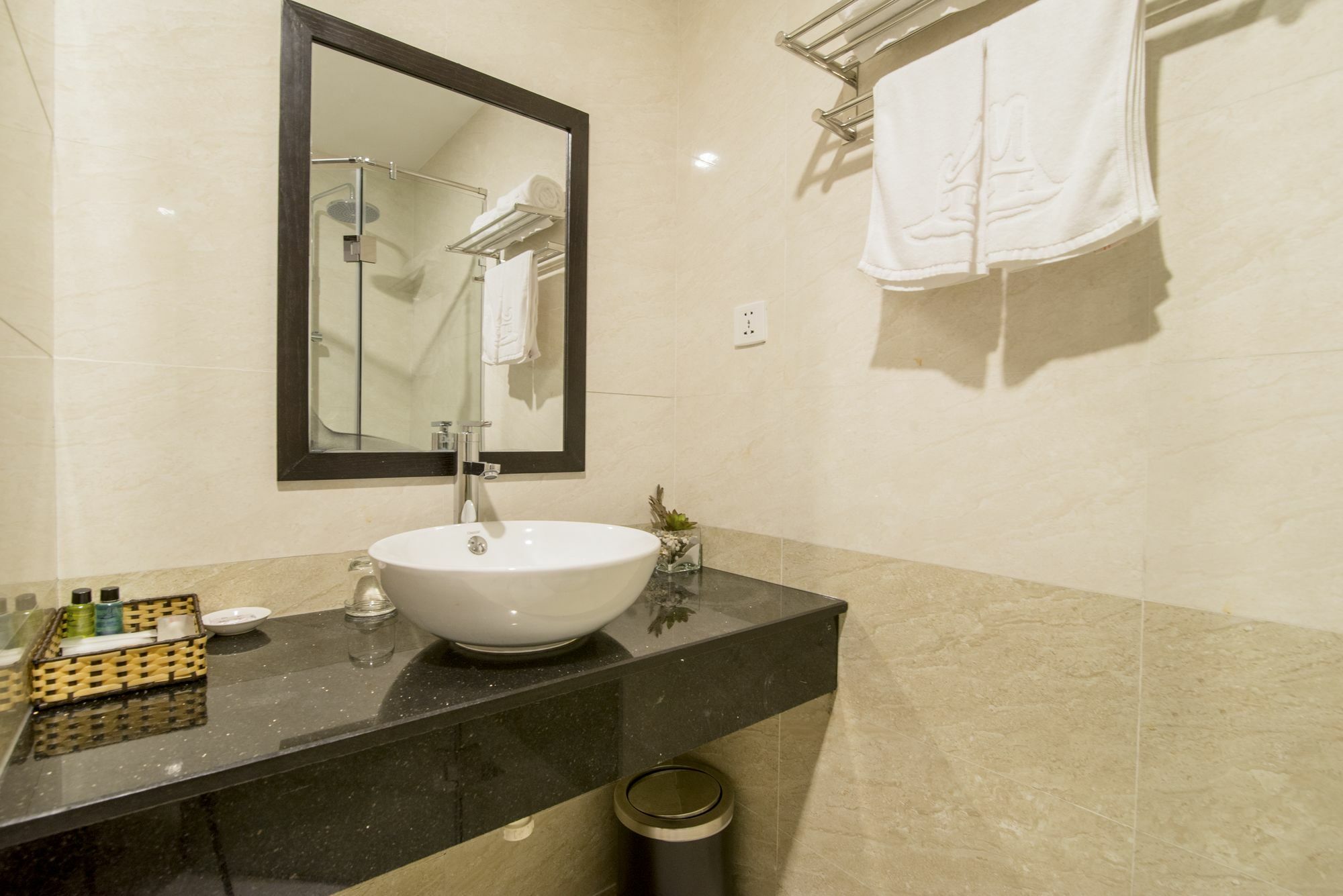Dana Marina Boutique Hotel Da Nang Exteriör bild
