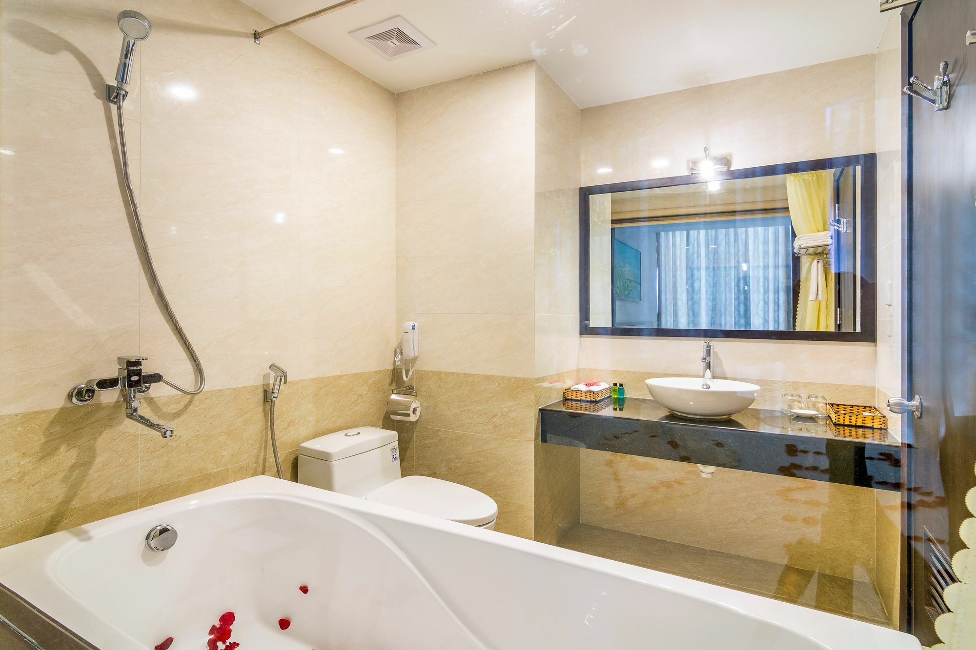 Dana Marina Boutique Hotel Da Nang Exteriör bild